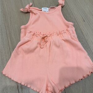 (FINAL SALE) Zara Kids | Matching Top and Bottom